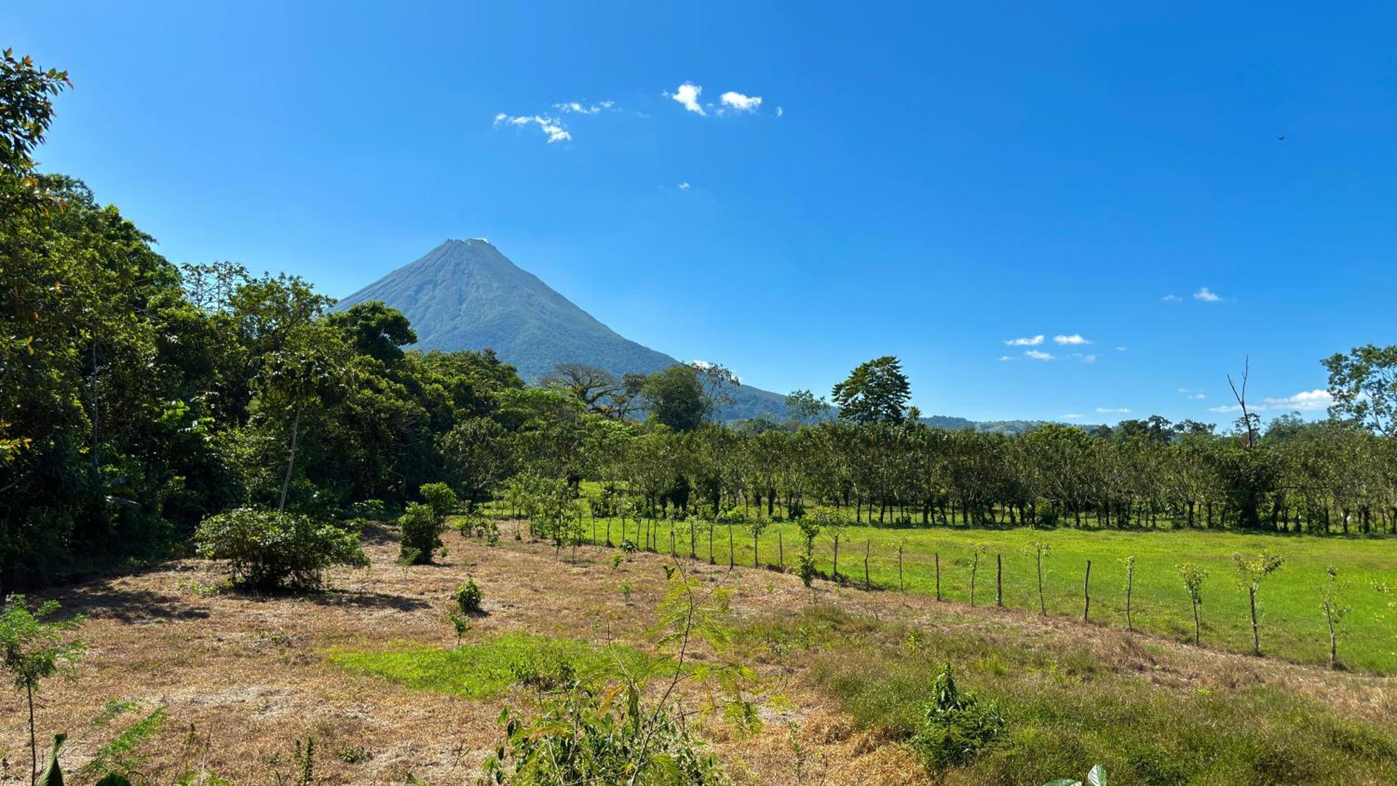 Готель Arenal Monara La Fortuna Екстер'єр фото