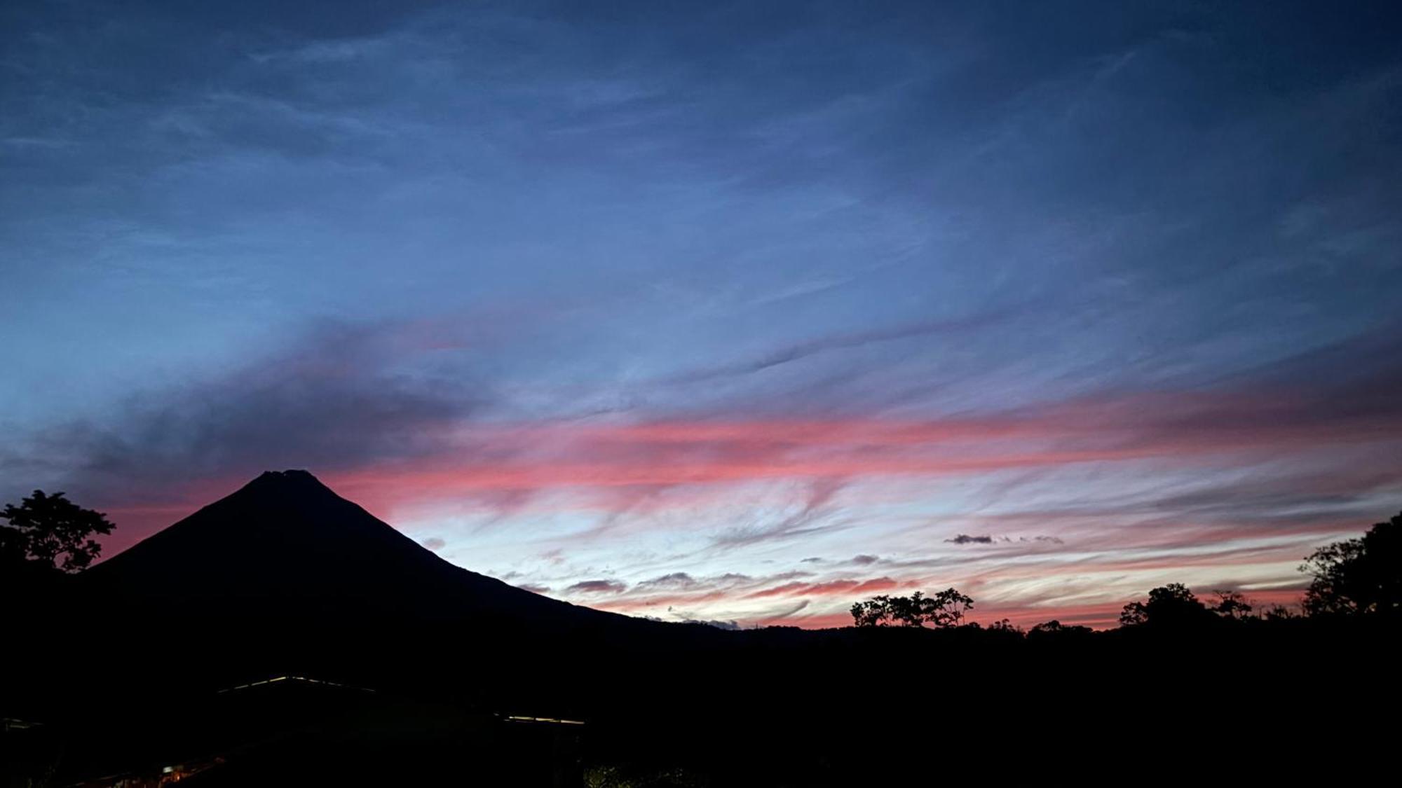 Готель Arenal Monara La Fortuna Екстер'єр фото